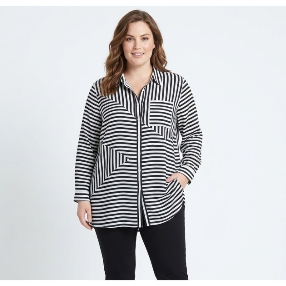 Chico's Button Down Tunic Size 20/22 Black White Striped Geometric Preppy Soft